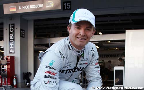 Rosberg veut rester chez Mercedes (...)