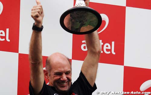 Horner rend hommage à Newey