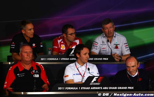 McLaren and Ferrari urge Williams to (…)