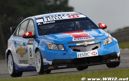 Alain Menu en essai WTCC à Pembrey