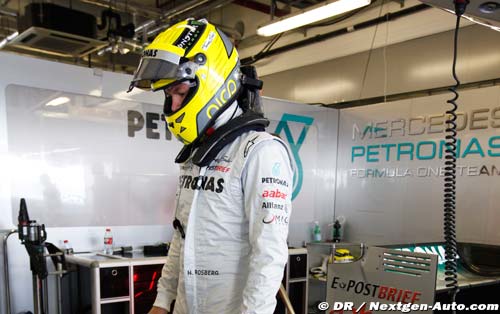 Rosberg admits early McLaren link