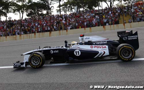 Barrichello happy to settle for (…)