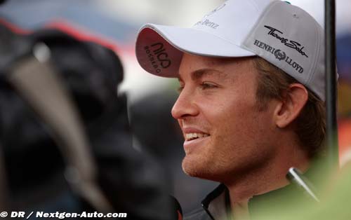 Rosberg mène sa carrière seul