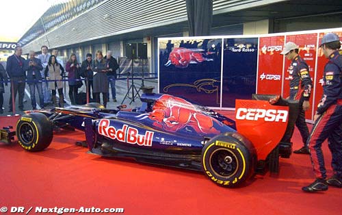 Toro Rosso unveils the STR7