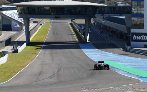 Jerez, Day 1: Raikkonen sets the pace