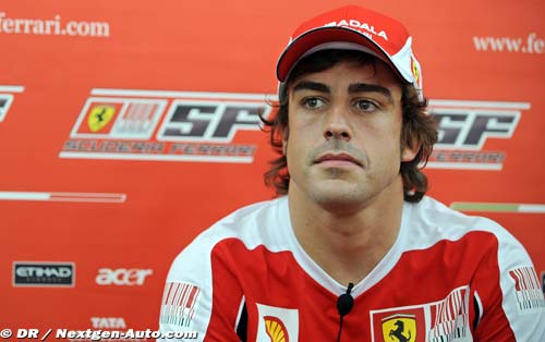 Alonso happy with other teams' (…)