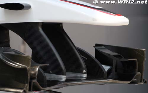 Sauber using stronger front wing (...)