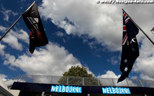Ecclestone offers to end Melbourne (…)
