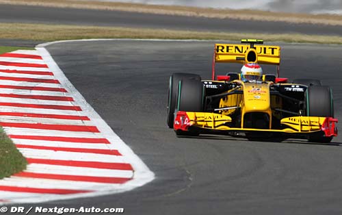 Pirelli a choisi la Renault F1 R30 (...)