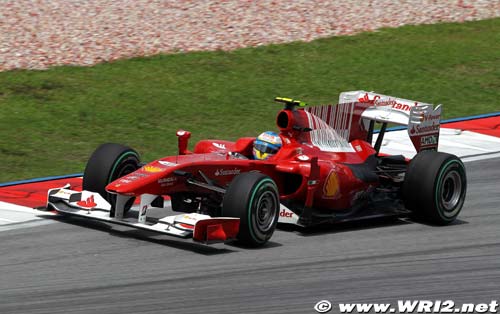Ferrari downplays claims of engine (…)