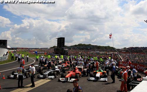 Les essais des jeunes à Silverstone (…)