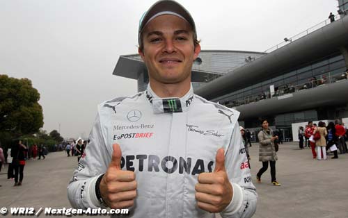 Rosberg, Mercedes break through with (…)