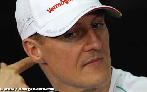Schumacher visits Pirelli at Mugello