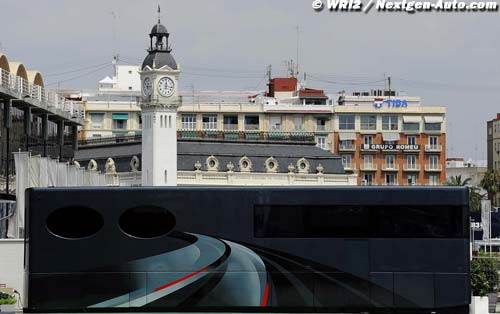 Valencia pushing ahead with F1 (...)