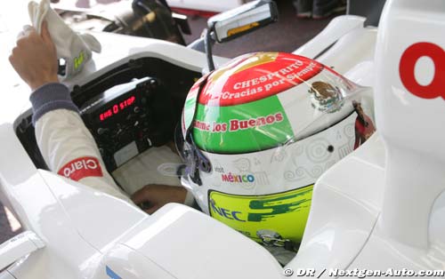 Sergio Perez takes 5-place grid (…)