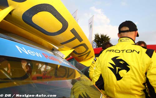 Salo signs for PROTON