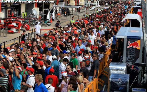 F1 fans without tickets as agency folds