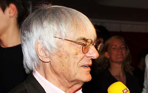 Ecclestone, Genii Capital drop Saab bid