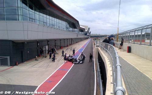 Essais de Silverstone, jour I : (…)