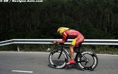 Alonso third in cycling time trial