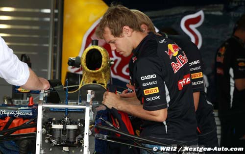 Duo eyes milestone, Vettel eyes (…)
