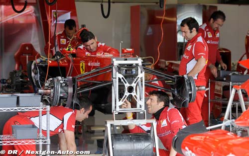 Ferrari, Mercedes set for September test