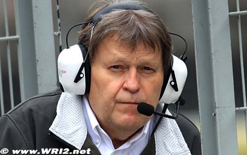 Norbert Haug croit en Schumacher...