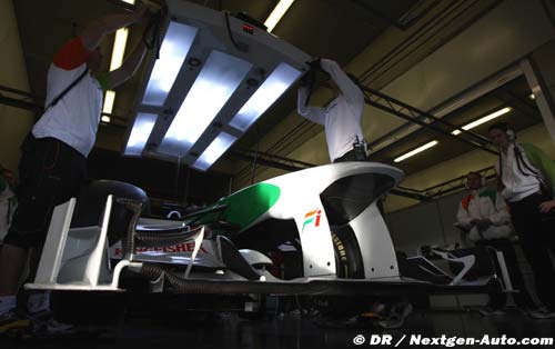 Force India, HRT teams still in China