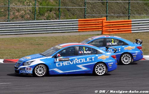 Curitiba, Race 1: Chevrolet trio (…)