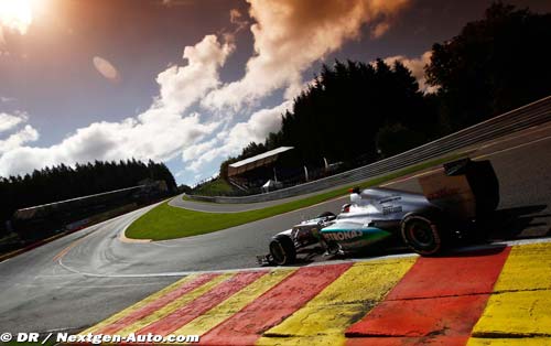 Schumacher escapes grid penalty (...)