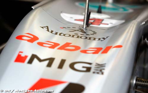 Mercedes GP signs with Autonomy