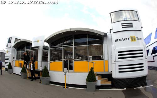 A new motorhome for Renault F1