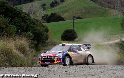A mud bath for the Citroën DS3 WRCs