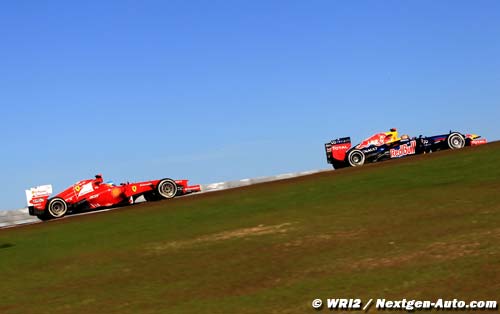 Horner defends Vettel after Villeneuve