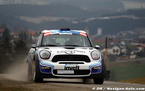 SS9: MINI driver Pech on top