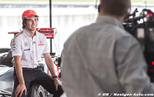 Perez starts work in McLaren simulator