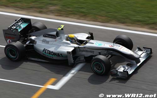Mercedes to use old 2010 car in Monaco