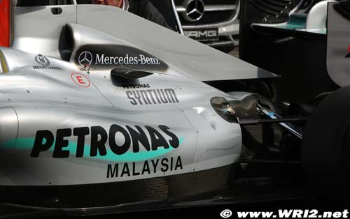 Deutsche Post sponsor de Mercedes (…)