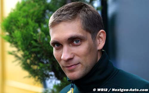 Petrov se voit en F1 en 2014