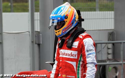 Fernando Alonso répond à ses fans (…)