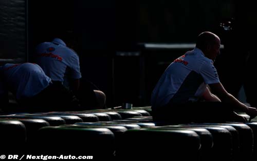 Pirelli: 2 to 3 pit stops expected (…)