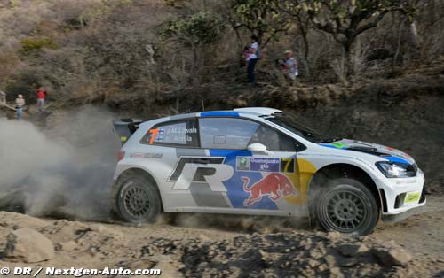 SS10: VW pair maintain their grip