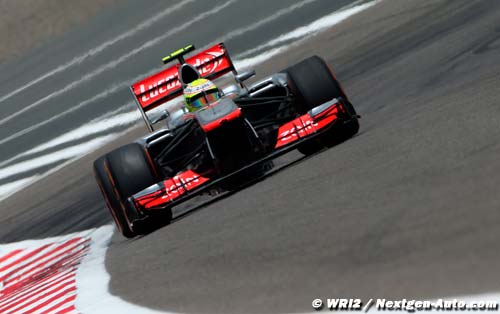 McLaren tells Perez to keep 'spark