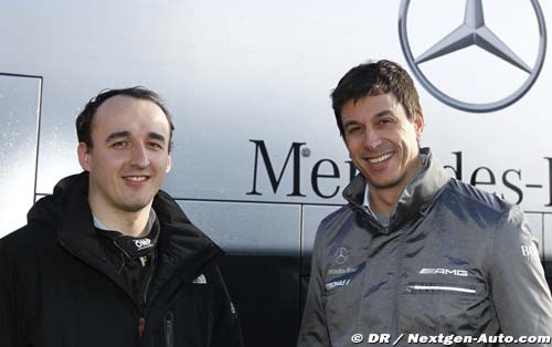 Kubica testing in Mercedes' F1 (…)