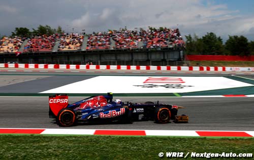 Les Toro Rosso en sixième ligne