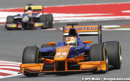 Frijns powers to maiden win in Barcelona