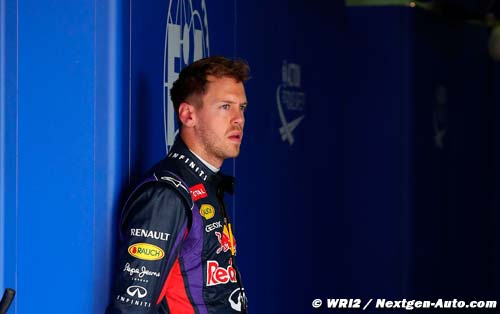 Vettel met la pression sur Pirelli