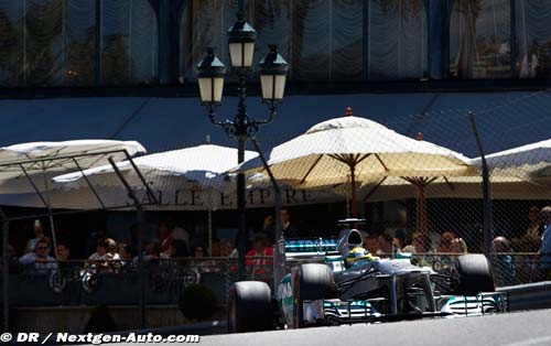 Protest hangs over Rosberg's (…)