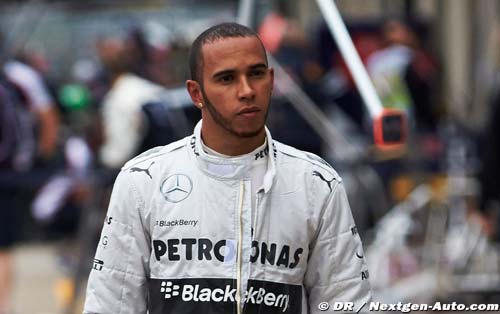 Hamilton says title chances 'wasted