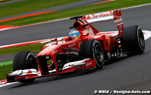 Alonso alarmed as Ferrari enters (...)